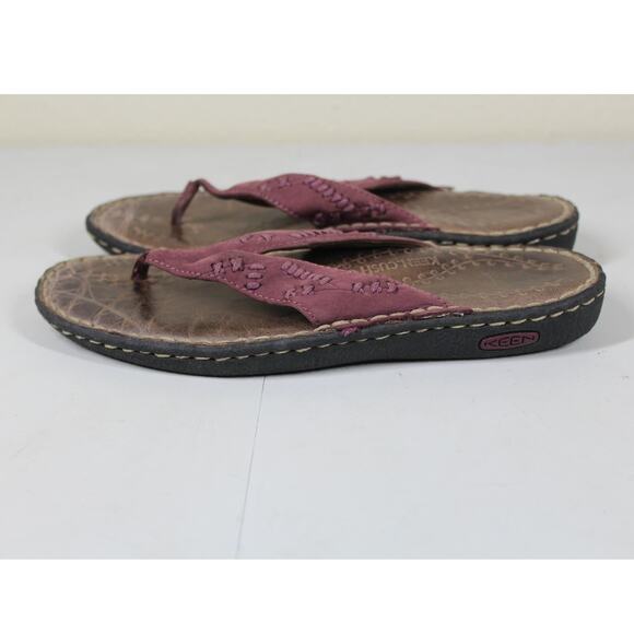 KEEN Cush Flip Flops Women's Size 8 Burgundy Nubuck Thong Slip On Sandals - Picture 1 of 5